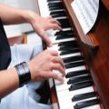 عکس آموزش پیانو | آموزش پیانو نوازی | یادگیری پیانو ( نت دو شماره چهار در کلید سل )