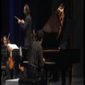 عکس اجرای پیانو سولو استاد ارنست از اساتید پیانو پدال در کنسرت