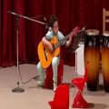 عکس گیتار زدن کودک 6 ساله شهریور 94