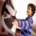 عکس آموزش پیانو|آموزش پیانو مقدماتی|آموزش پیانو کودکان ( نت های آنارمونیک )