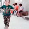 عکس کلیپ شاد و زیبای آذری .همراه با رقص باحال پسر بچه .فقط حس خوب بچه رو ببین