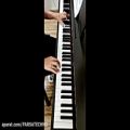 عکس آهنگ لئون با پیانو.