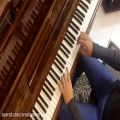 عکس تکنوازی پیانو - بوی عیدی