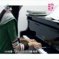 عکس پیانو زدن اعضای snsd