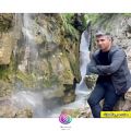 عکس آواز خوانی سجاد محمدی در آبشار گول آخور ورزقان