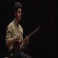 عکس تکنوازی سه تار محمدجواد احمدزاده در نهمین دوره جشنواره ملی موسیقی جوان
