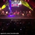 عکس سامی یوسف - اجرای ترانه یاحی یا قیوم در کنسرت برادفورد
