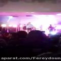 عکس کنسرت فریدون آسرایی دراصفهان-اجرای آهنگهنوزم همونیم