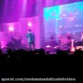 عکس اجرای اهنگ خستم کنسرت شانزده اردیبهشت تهران