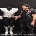 عکس بررسی لباس space man از گروه کیس