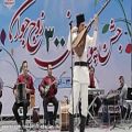 عکس اجرای موسیقی سنتی توسط عاشیق عسگر ساعد