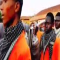 عکس نمونه آفریقایی سرود سلام فرمانده توسط نوجوانان نیجریه