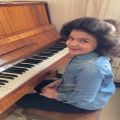 عکس ویدیو ی دختری به نام Ava که در ارمنستان به دنیا آمده ولی در ایران بزرگ شده است
