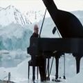 عکس پیانو روی یخ
