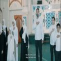 عکس اجرای سرود سلام فرمانده در لندن به زبان انگلیسی و زیر نویس انگلیسی و عربی