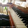 عکس نواختن قطعه ی wedding of love با پیانو توسط مهراز