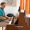 عکس نوازندگی پیانو قطعه LArabesque توسط استاد عباس عبداللهی با مترونوم ۲۰۰