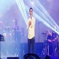 عکس کنسرت 11 مرداد95 - محسن یگانه اجرای آهنگ نرو