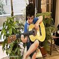 عکس اجرای اهنگ عروسک من با گیتار توسط امیرحسام کریمی