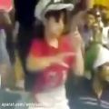 عکس رقص زیباى دختركوچولوى ایرانى تو ورزشگاه