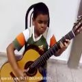 عکس Argentinian boy Playing Guitar گیتار زدن پسر بچه آرژانتینی