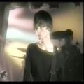 عکس radiohead - creep - official music video