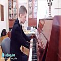 عکس پیانو زدن یک معلول؛ فوق العاده زیبا و احساسی