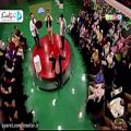 عکس اجرای امید حاجیلی به مناسبت جشن ۵۰۰ امین قسمت «خندوانه»