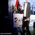 عکس اجرای زنده ی مقدمه ی تنهاماندم توسط محمداصفحانی