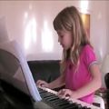 عکس پیانو برای همه - کودک 7 ساله