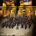 عکس سگی در میان اجرای زنده ارکستر وارد صحنه می شود (ترکیه)