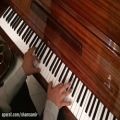 عکس نواختن حیرت انگیز یک قطعه پیانو توسط استاد شمس