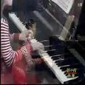 عکس پیانو از یوجا وانگ - carl Czerny op.849 no.04