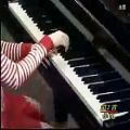 عکس پیانو از یوجا وانگ - carl Czerny op.849 no.02
