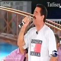 عکس ابراهیم تاتلیسس - اجرای آهنگ محلی در ایبو شوو 2000
