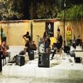 عکس اجرای زنده موسیقی خیابانی بسیار زیبا در شیراز