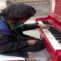 عکس اجرای پیانو یک کارتن خواب