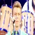 عکس اجرای زنده ی Heroes از David Bowie به همراه کوئین
