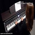 عکس نوازندگی با پیانوی دیجیتال دایناتون DPR-3200H