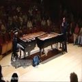 عکس چالش بین انسان و تترونیکای پیانیست