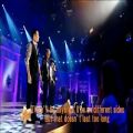 عکس اجرای آهنگ زیبا Us Against The World توسط Westlife