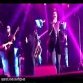 عکس حرکات موزون عجیب خواننده معروف بهنام بانی در کنسرت!