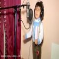 عکس پسر بچه ای که ترکی میخونه(گرگین گولم)