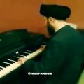 عکس پیانو زدن روحانی
